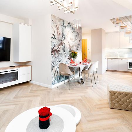 Komfortowy Apartament Lotos Z Sauna, Klimatyzacja I Widokiem Na Sniezke คาร์ปัตซ์ ภายนอก รูปภาพ