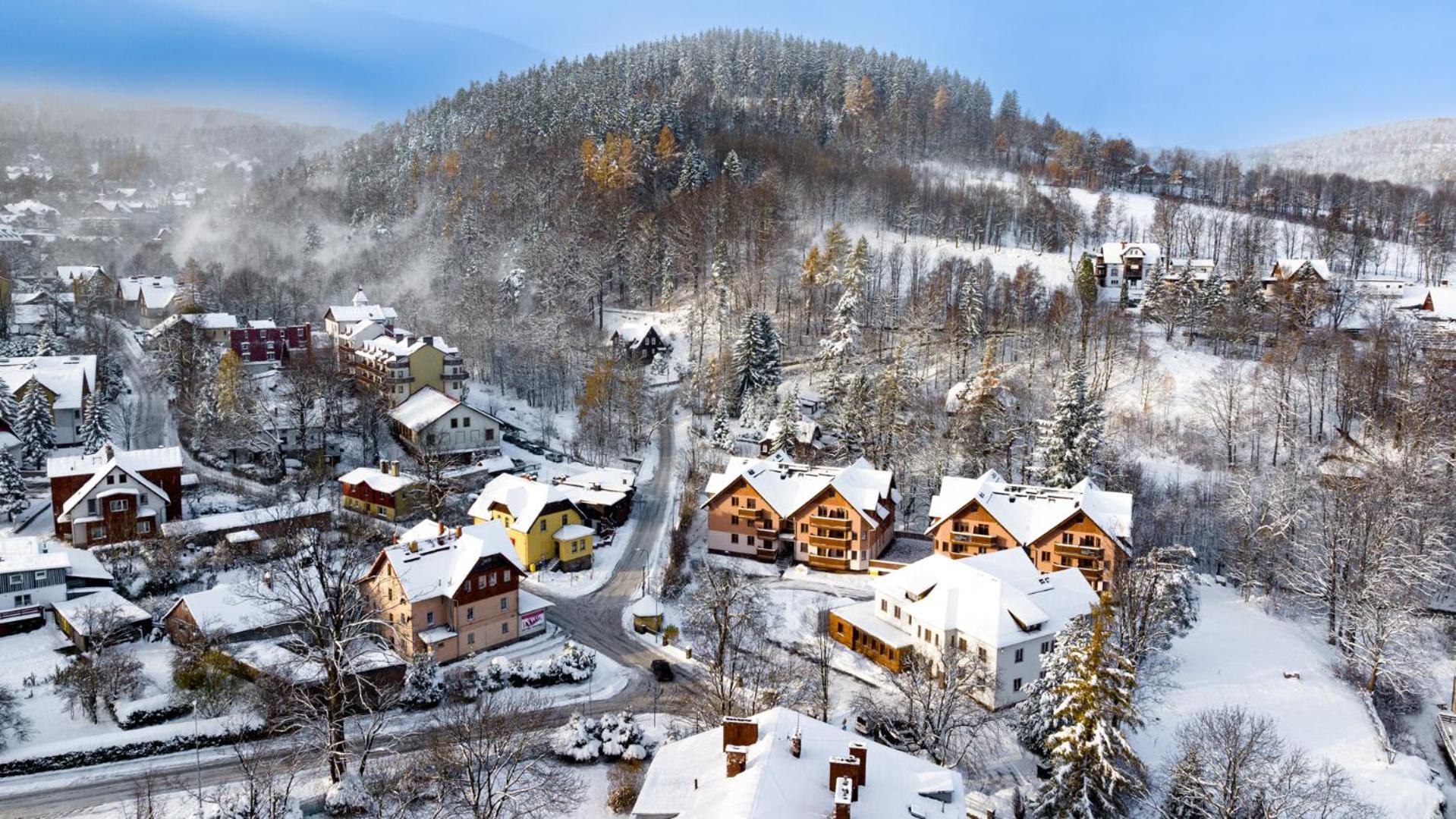 Komfortowy Apartament Lotos Z Sauna, Klimatyzacja I Widokiem Na Sniezke คาร์ปัตซ์ ภายนอก รูปภาพ